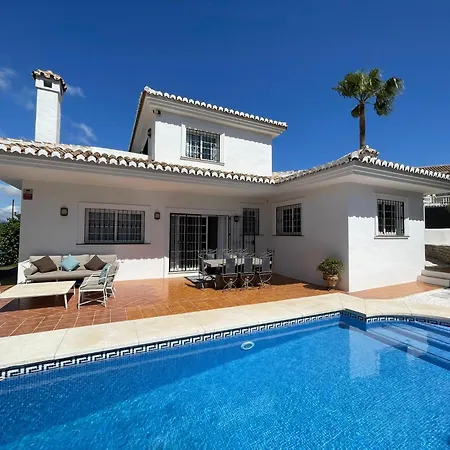 Lets In The Sun - Costa Del Sol Villa *